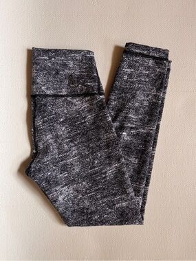lululemon Black White Space Dye Leggings Women's Size 6